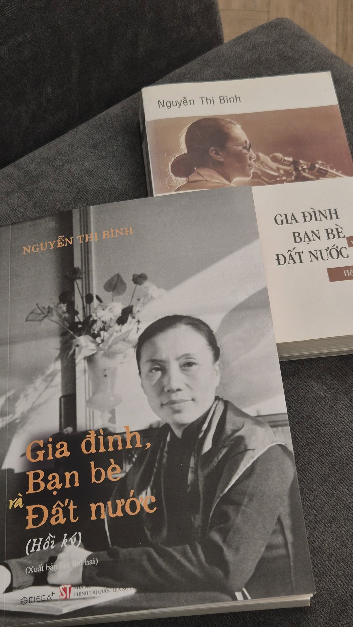 gia-dinh-ban-be-va-dat-nuoc